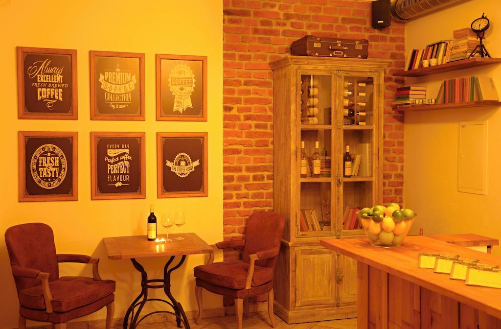 Time Cafe & Penzion Pribram Bagian luar foto